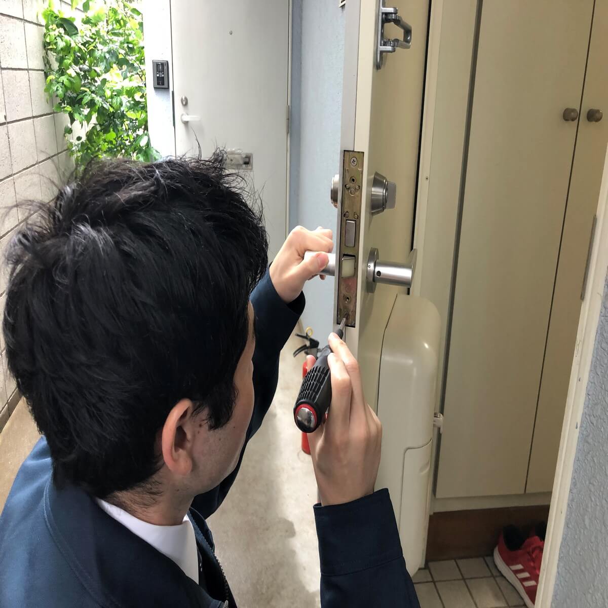 若き起業家たちの軌跡　チェーンストアトップ20人の証言 若き起業家たちの軌跡 チェーンストアトップ20人の証言 - メルカリ