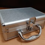 アタッシュケースの鍵開け