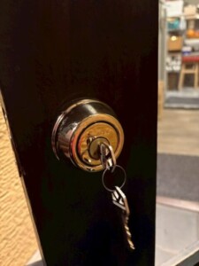 鍵が最後まで回らない時に無理をしてはいけない理由