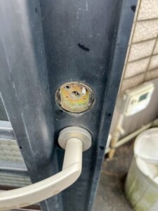 鍵穴がグラグラする時に注意すべき点